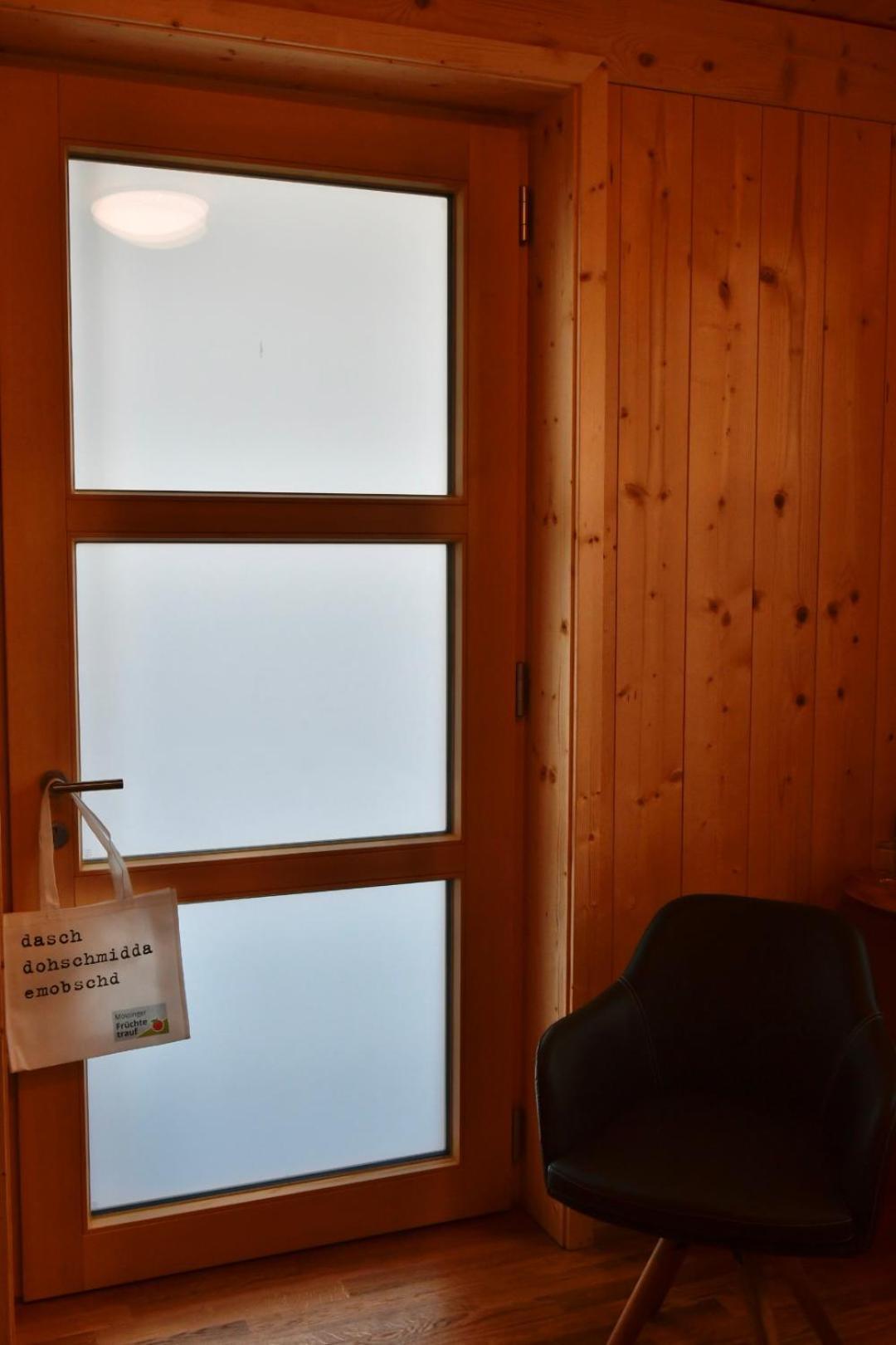 Uebernachtung Beim Bio-Metzger "Zimmer Rosl" Mössingen Extérieur photo